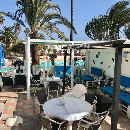 Casa Blanqui * كوستا تاغيسي